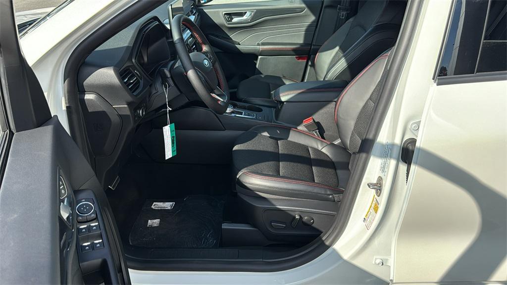 new 2024 Ford Escape car, priced at $31,682