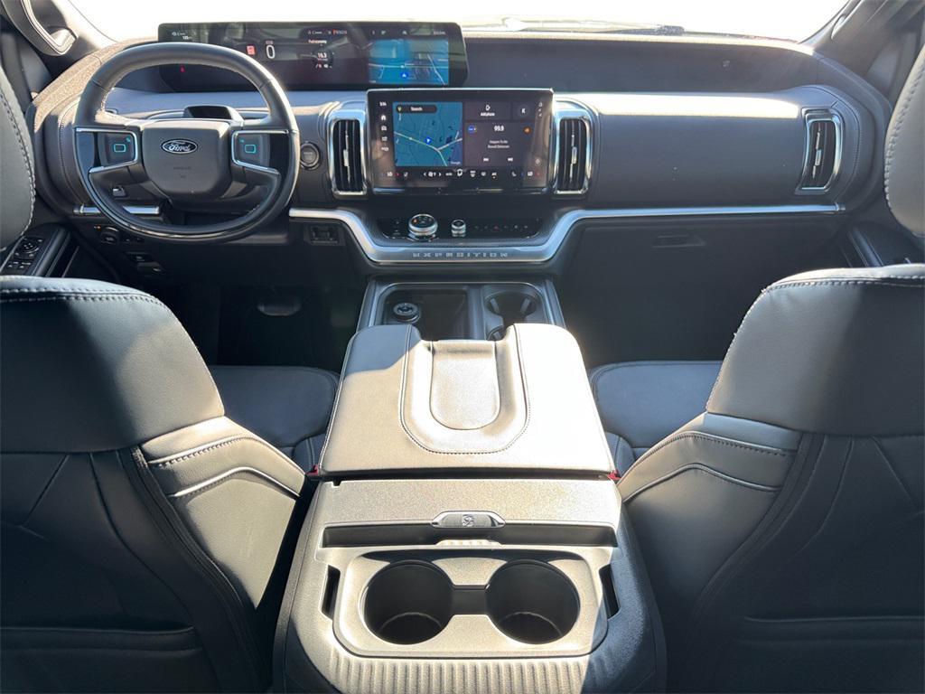 new 2025 Ford Expedition car, priced at $84,485