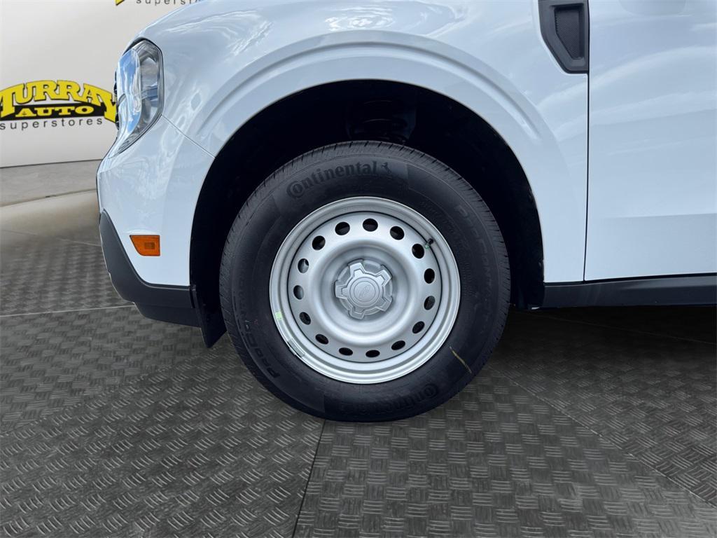 new 2025 Ford Maverick car, priced at $28,065