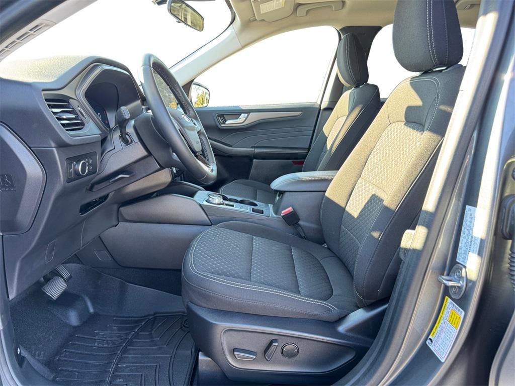 used 2024 Ford Escape car, priced at $21,999