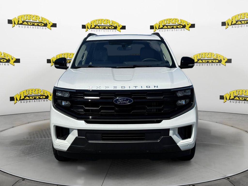 new 2025 Ford Expedition car, priced at $71,170