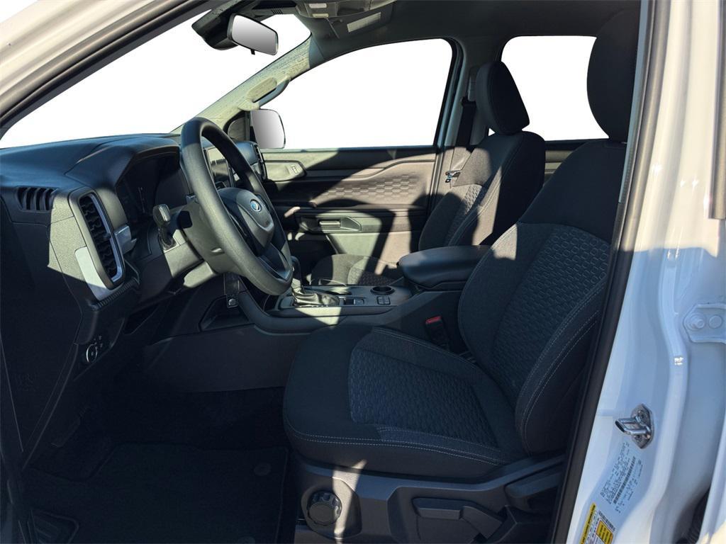 new 2025 Ford Ranger car, priced at $33,885