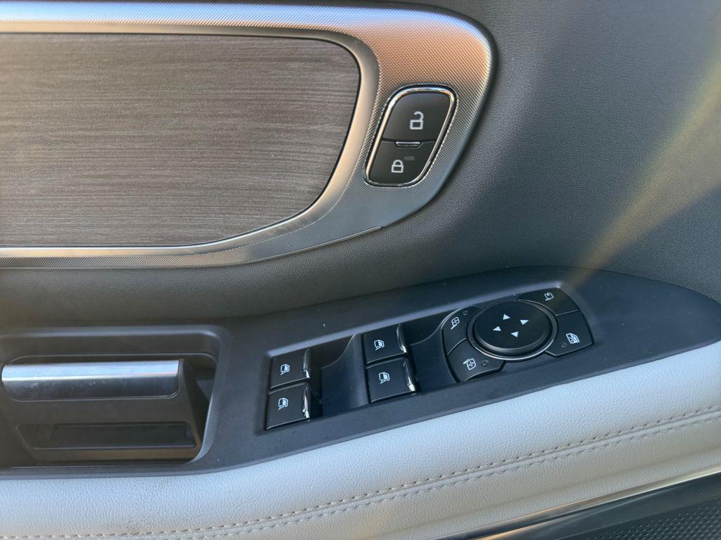 new 2025 Ford Expedition Max car, priced at $92,370