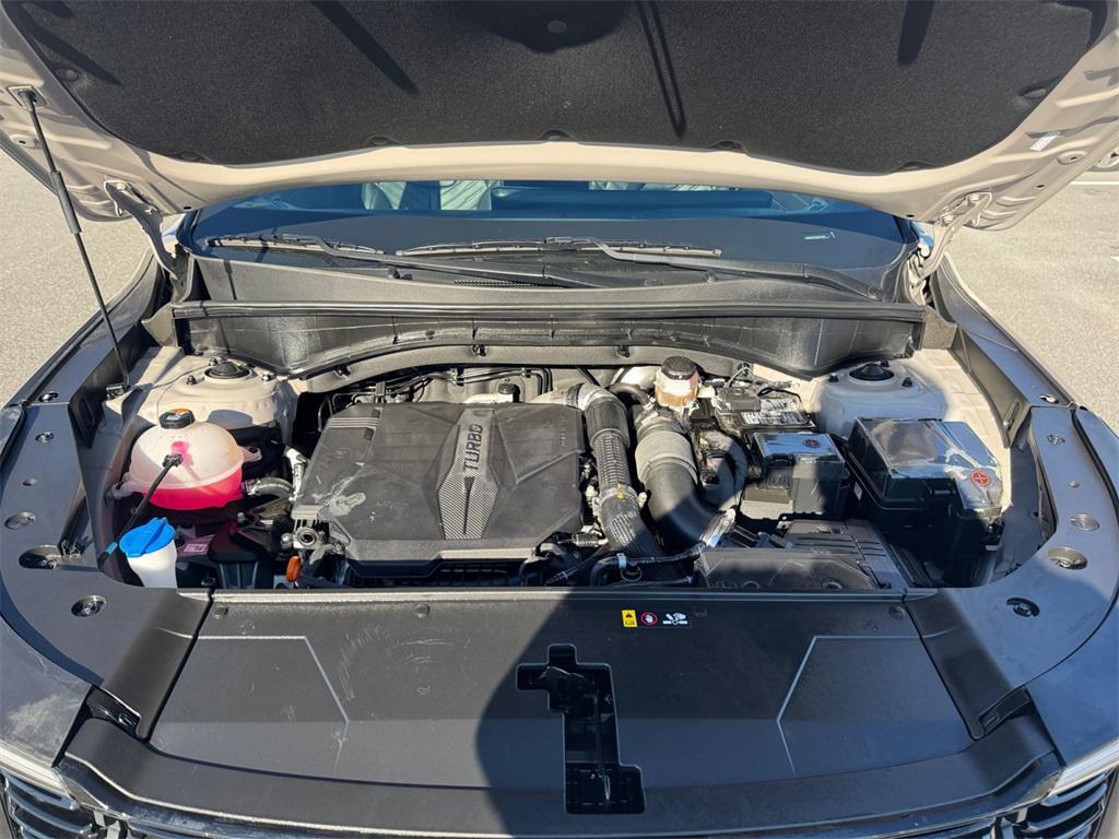 used 2025 Kia Sorento car, priced at $36,977