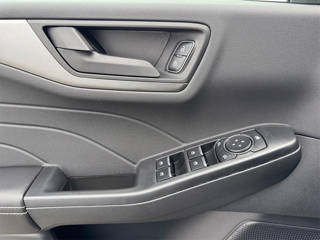 new 2025 Ford Escape car, priced at $27,540