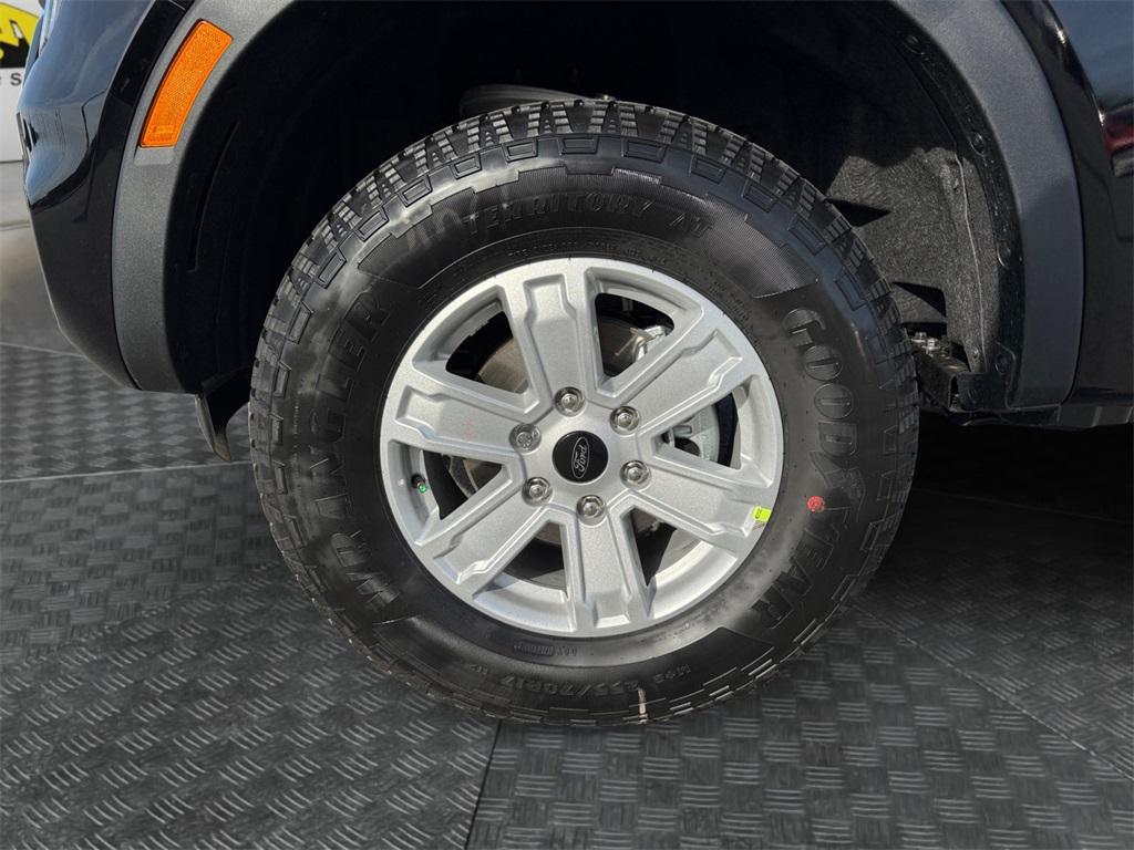 new 2025 Ford Ranger car, priced at $33,390