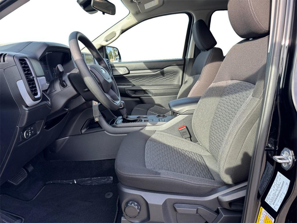 new 2025 Ford Ranger car, priced at $33,390