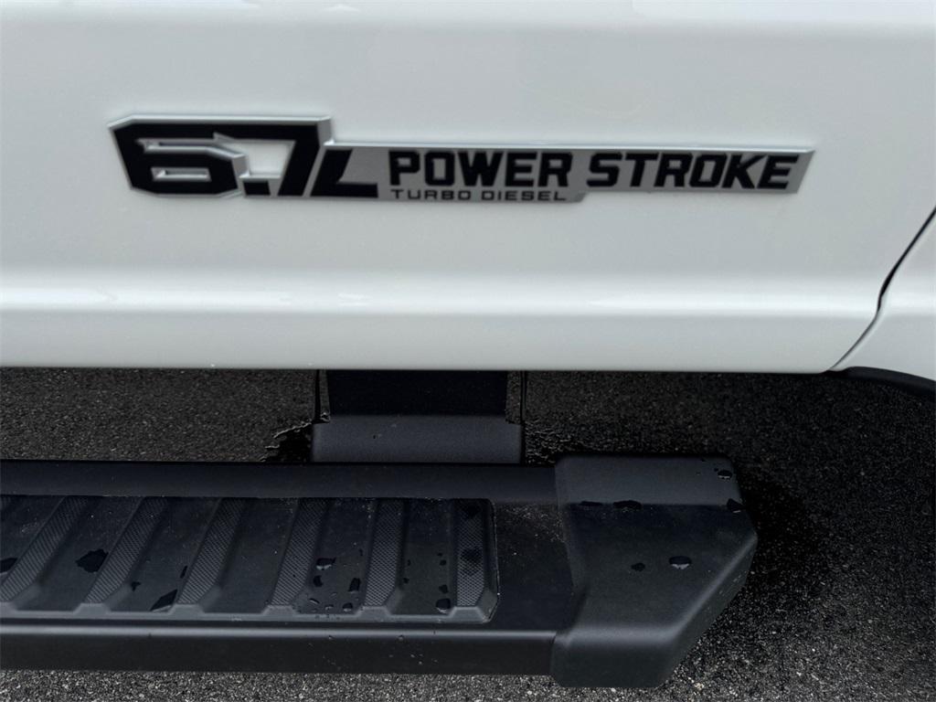 new 2025 Ford F-350 car, priced at $86,005