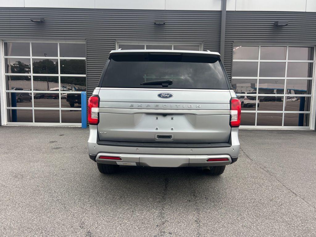 used 2024 Ford Expedition car, priced at $43,999
