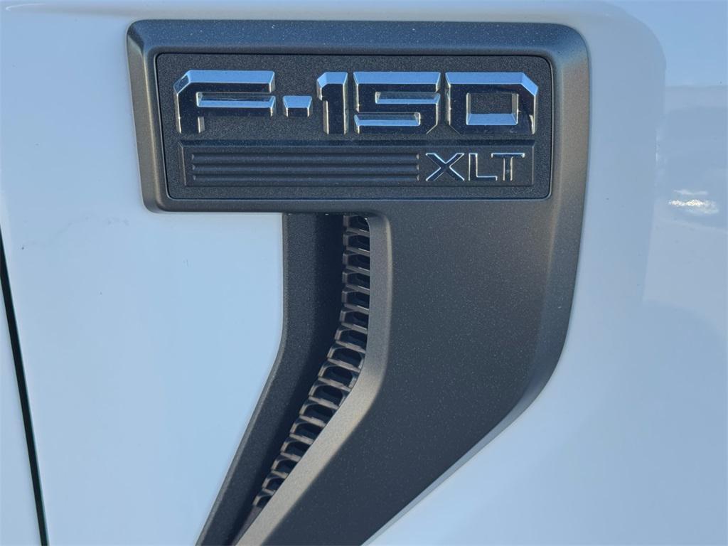 used 2021 Ford F-150 car, priced at $32,999