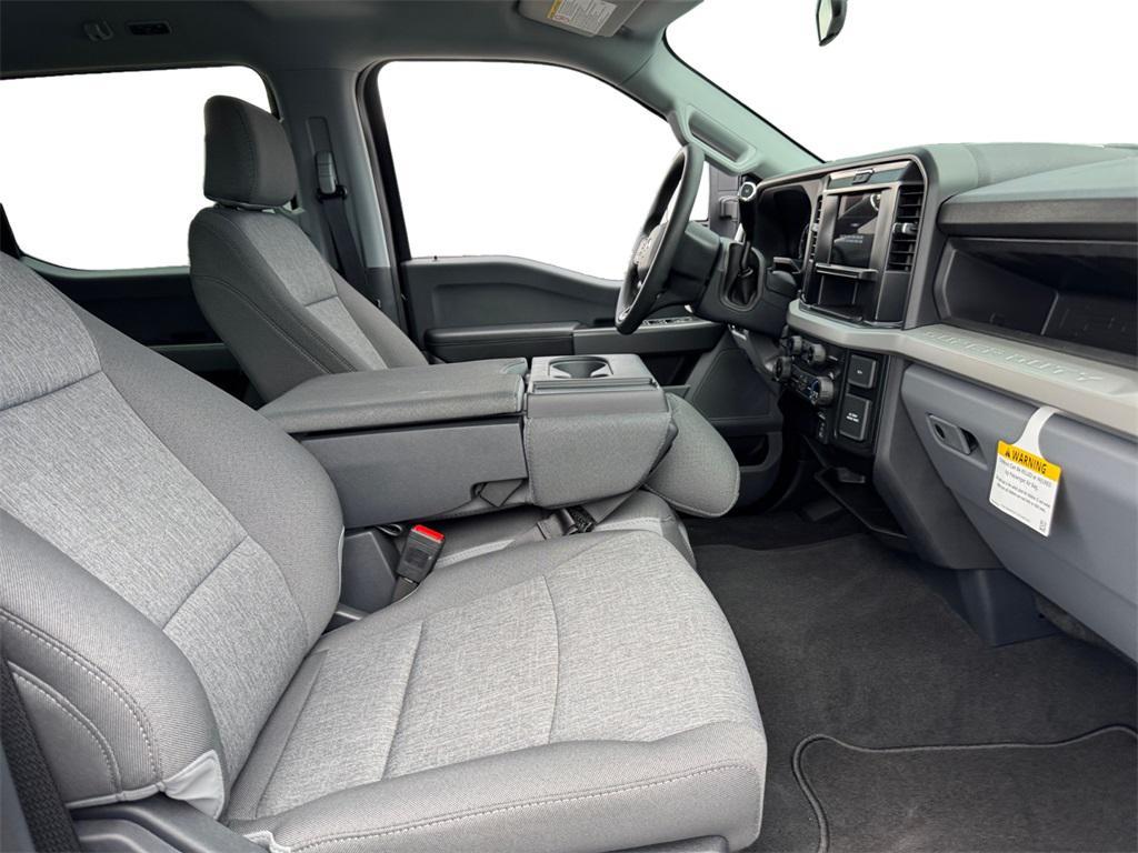 new 2025 Ford F-250 car, priced at $69,400