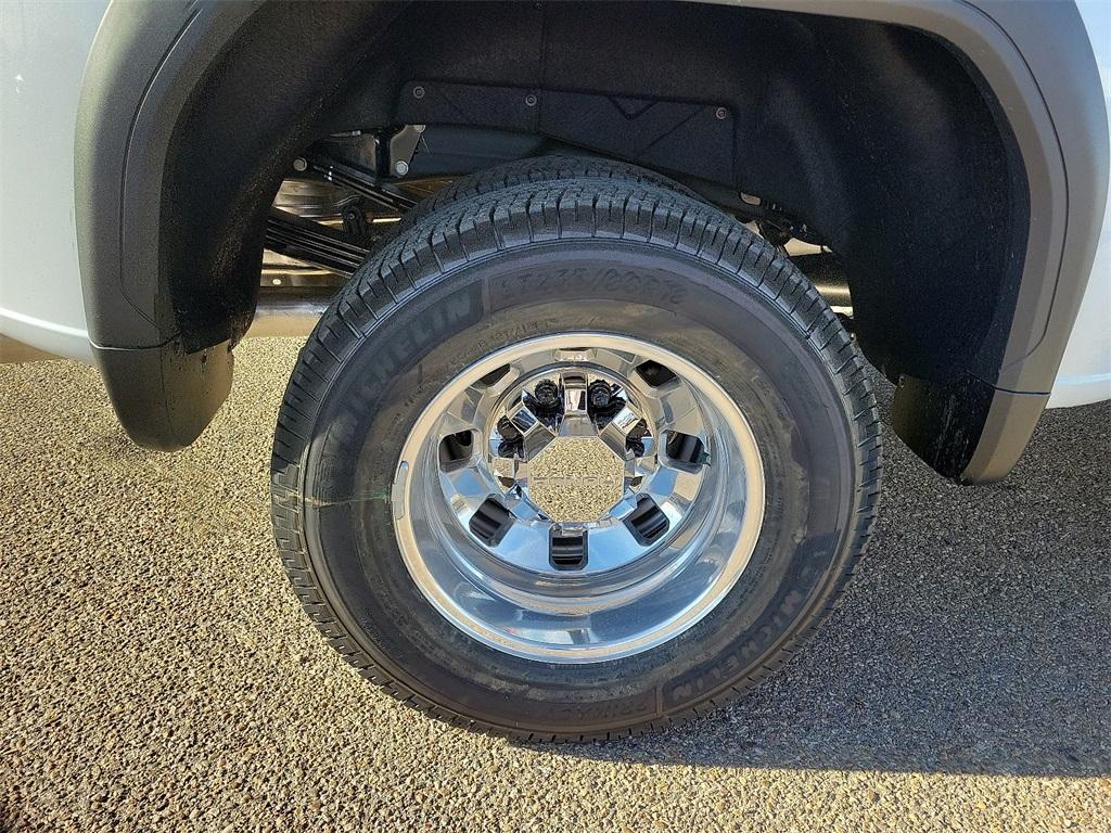 new 2026 GMC Sierra 3500 car, priced at $90,000