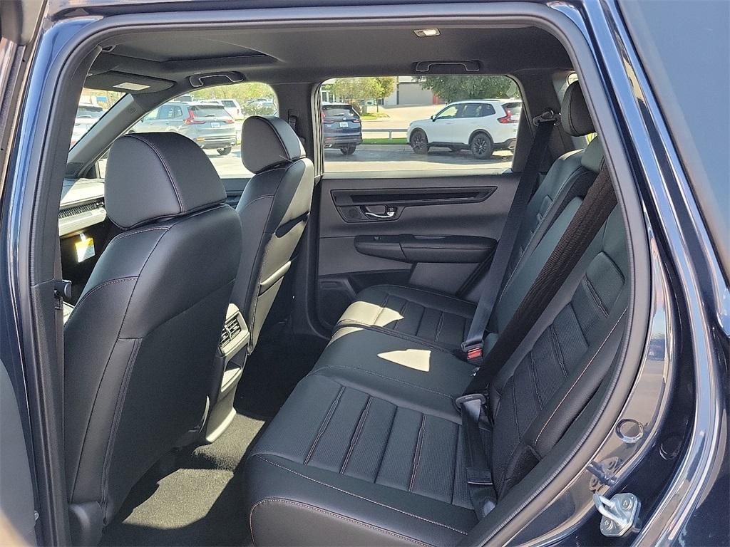 new 2026 Honda CR-V Hybrid car, priced at $40,175