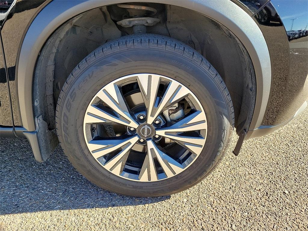 used 2023 Nissan Rogue car, priced at $21,107