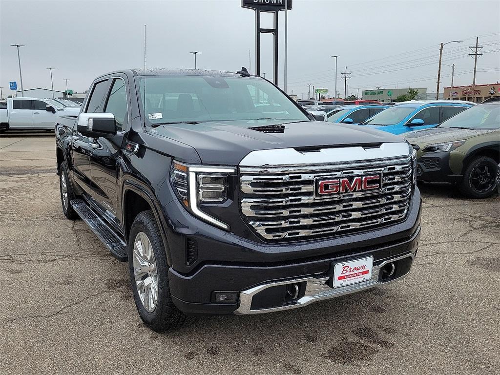 new 2026 GMC Sierra 1500 car, priced at $69,203