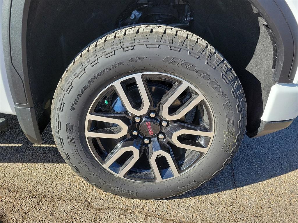 new 2026 GMC Sierra 1500 car, priced at $70,187