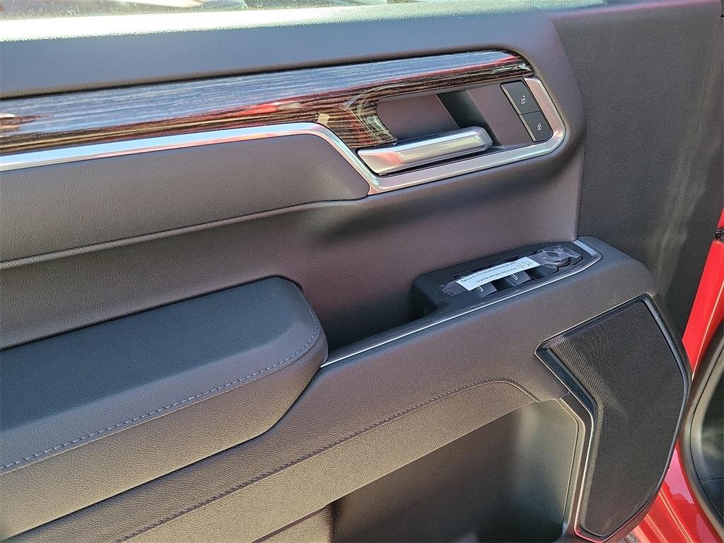 new 2026 GMC Sierra 1500 car, priced at $59,201