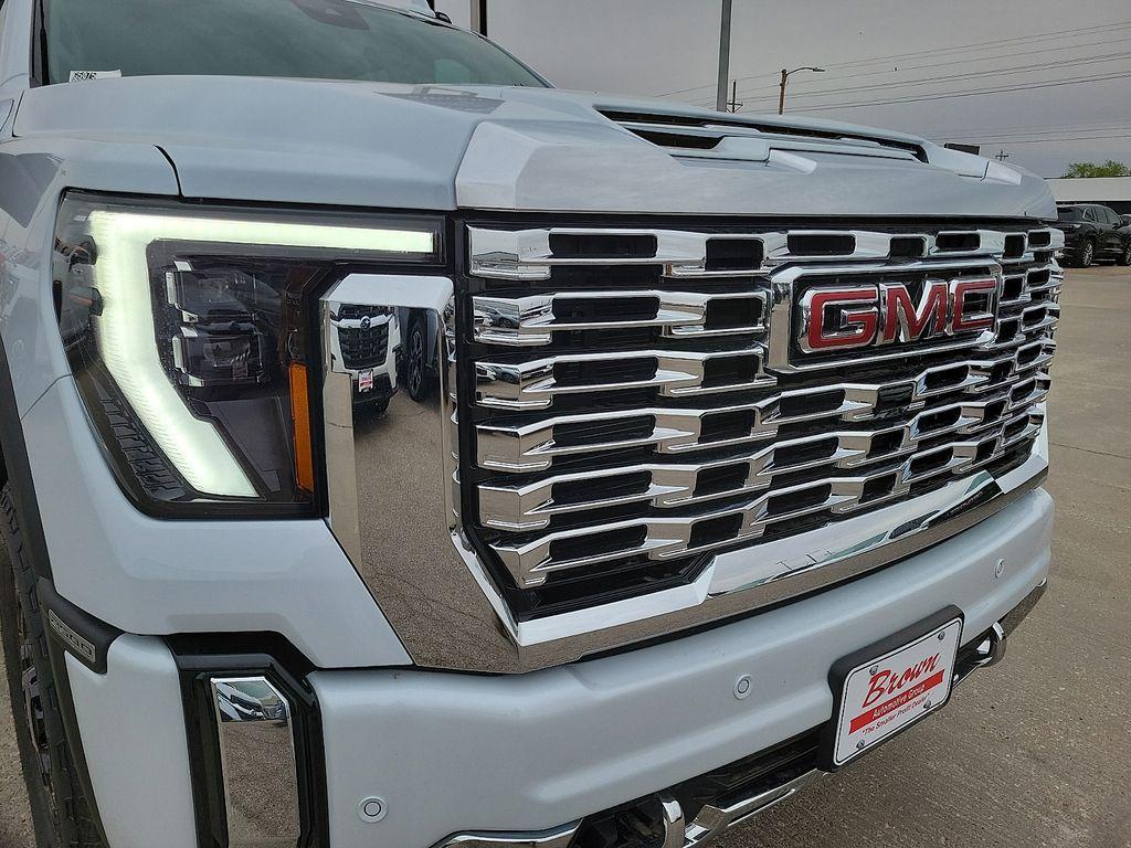 new 2026 GMC Sierra 2500 car, priced at $88,662