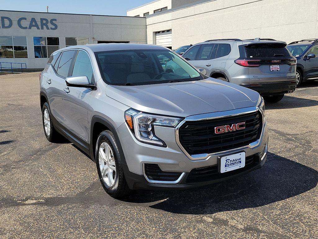 used 2024 GMC Terrain car, priced at $24,114