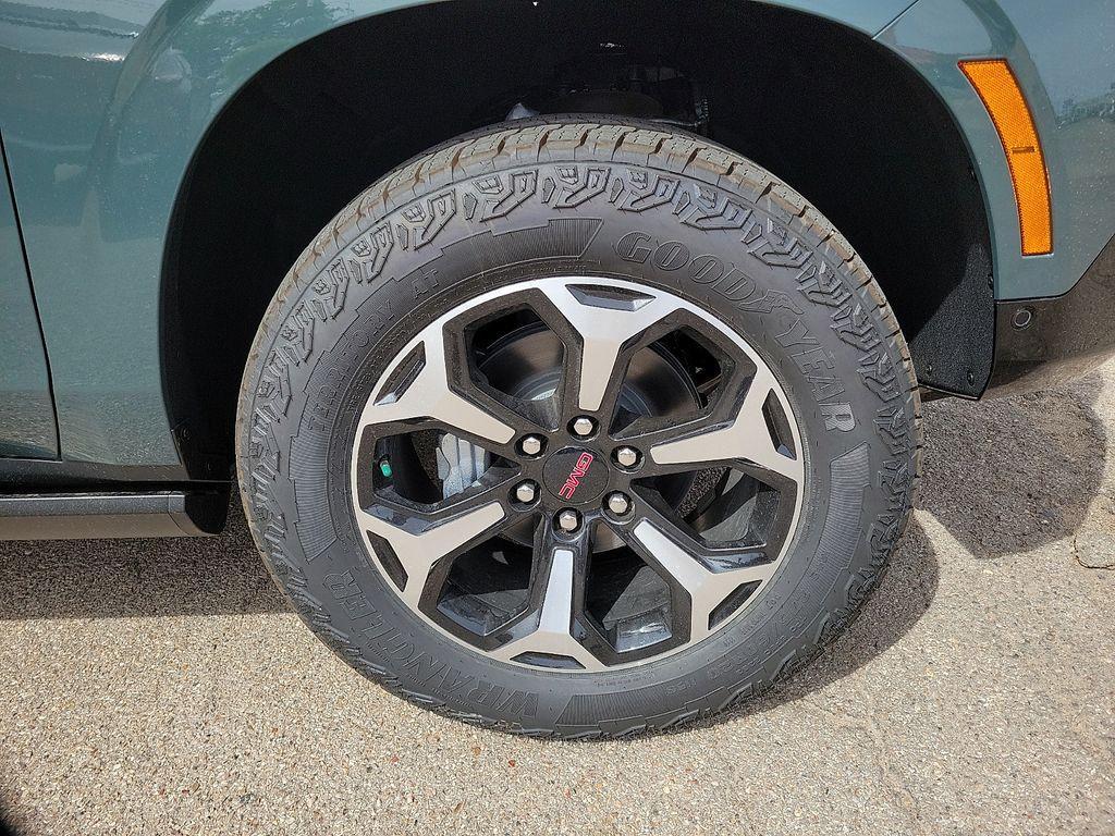 new 2026 GMC Yukon XL car, priced at $91,507