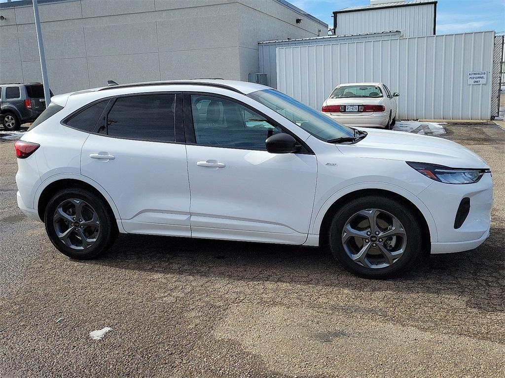 used 2023 Ford Escape car, priced at $18,312