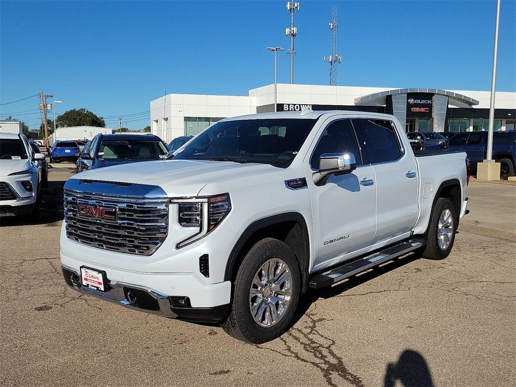 new 2026 GMC Sierra 1500 car, priced at $70,999