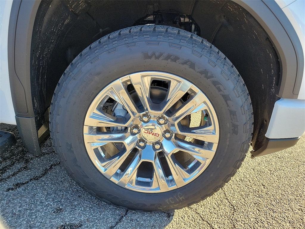 new 2026 GMC Sierra 1500 car, priced at $70,999