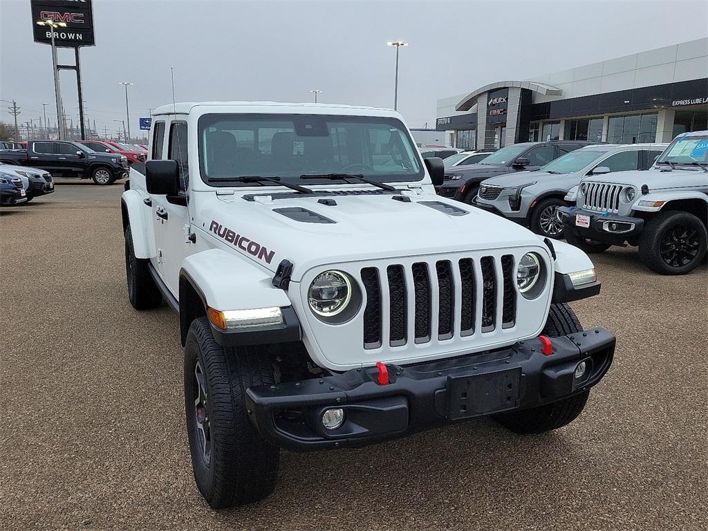 used 2021 Jeep Gladiator car, priced at $38,387