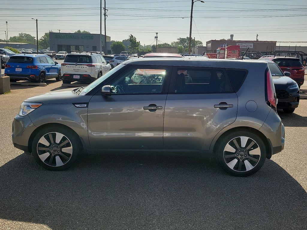 used 2016 Kia Soul car, priced at $9,800