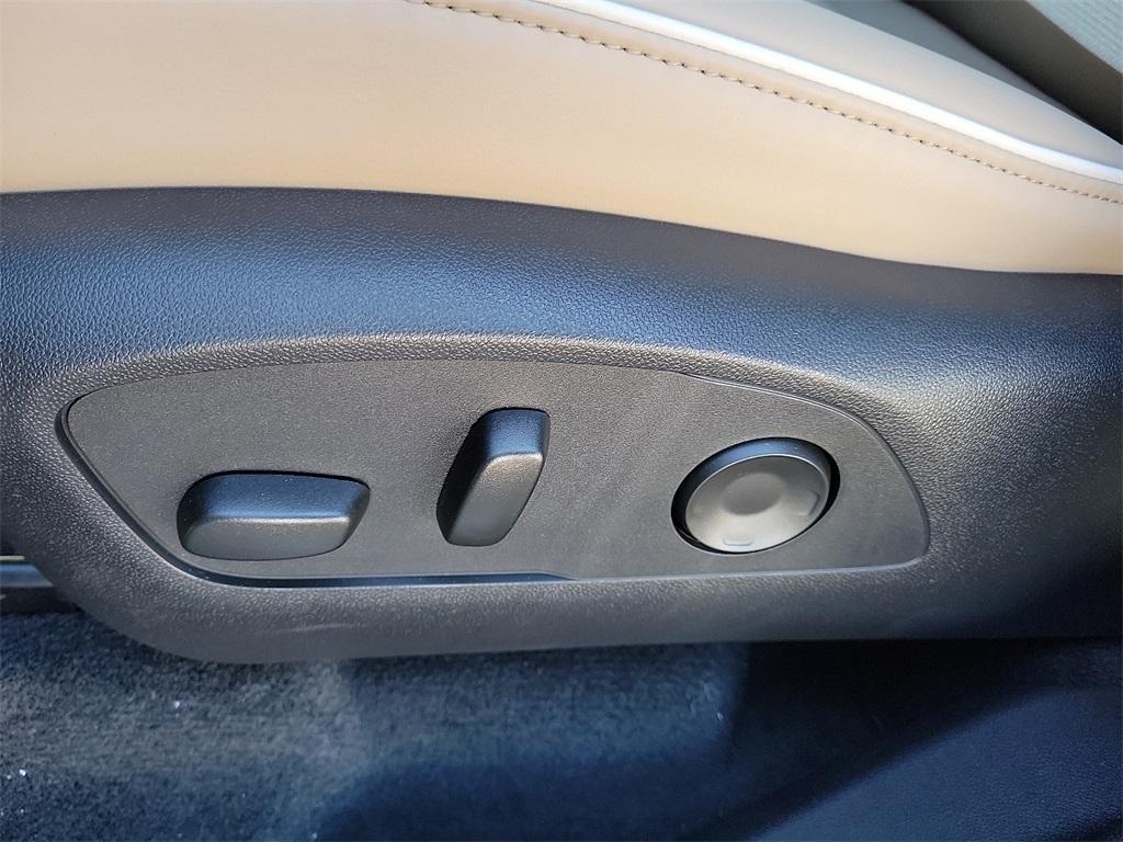 new 2026 Buick Enclave car, priced at $45,400