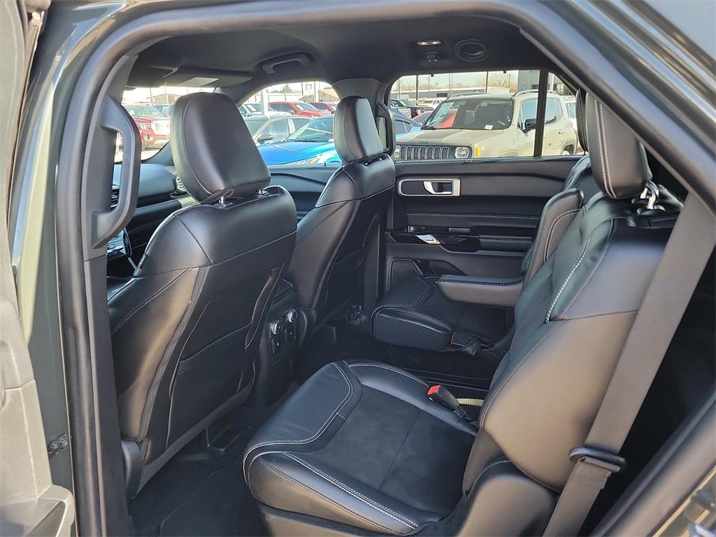 used 2022 Ford Explorer car, priced at $31,800