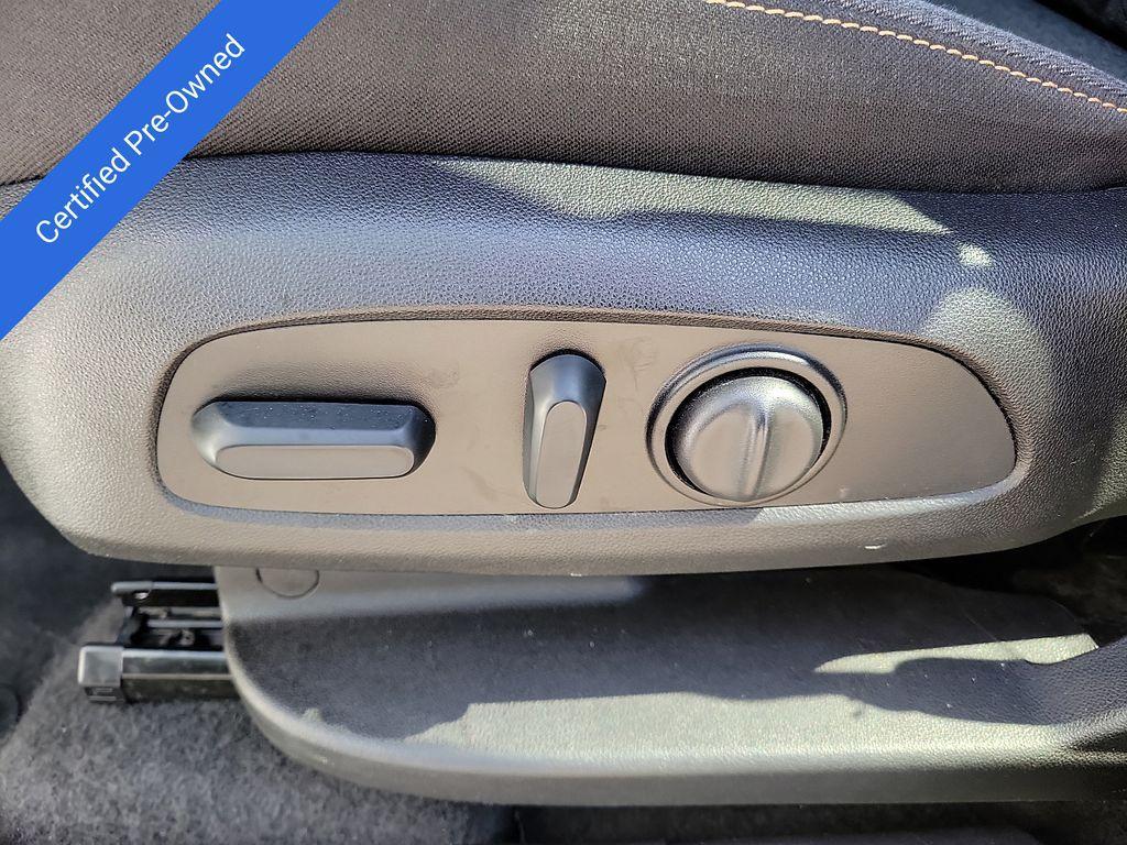 used 2024 Chevrolet Equinox car, priced at $23,333