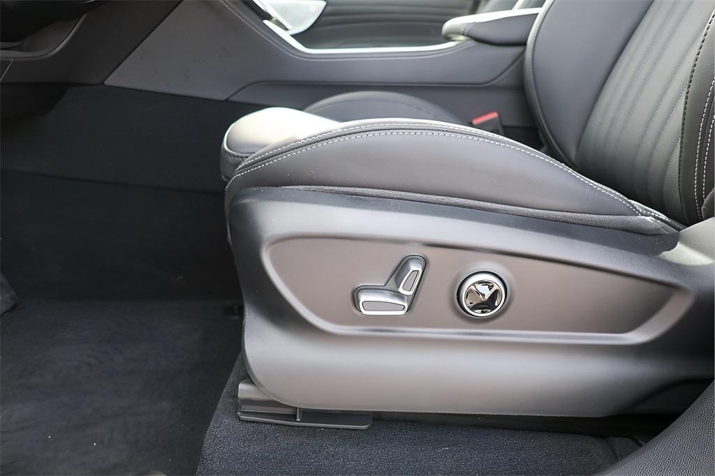 new 2026 Maserati Grecale car, priced at $84,354