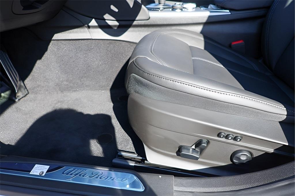 new 2025 Alfa Romeo Giulia car, priced at $41,901