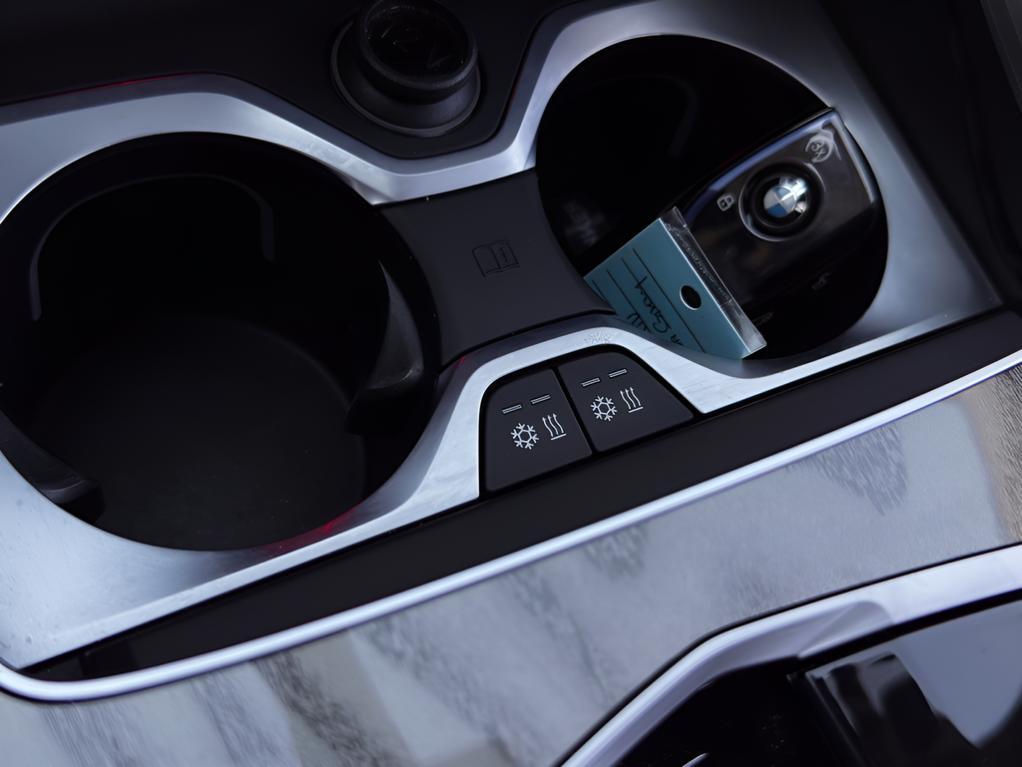 used 2023 BMW X7 car, priced at $74,071