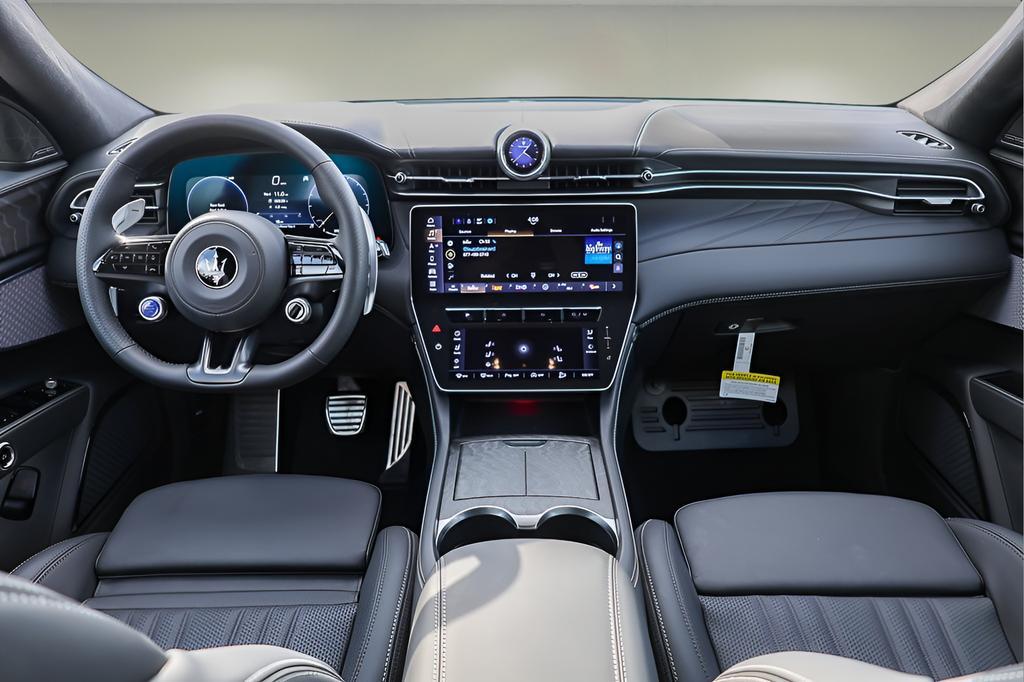 new 2025 Maserati Grecale car, priced at $73,228