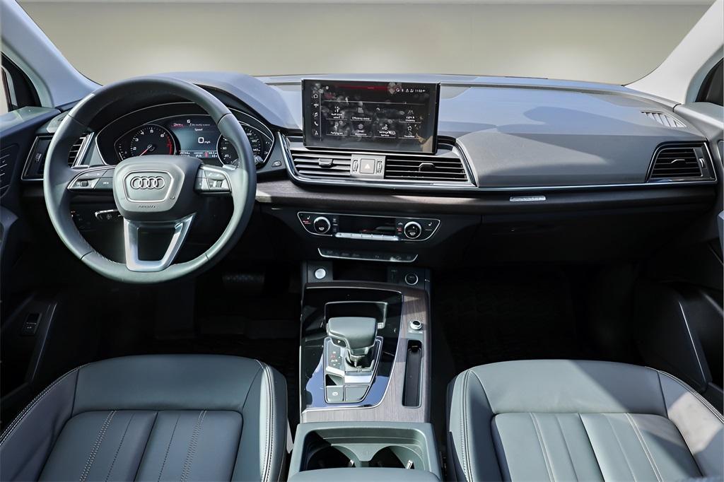 used 2024 Audi Q5 car, priced at $28,994