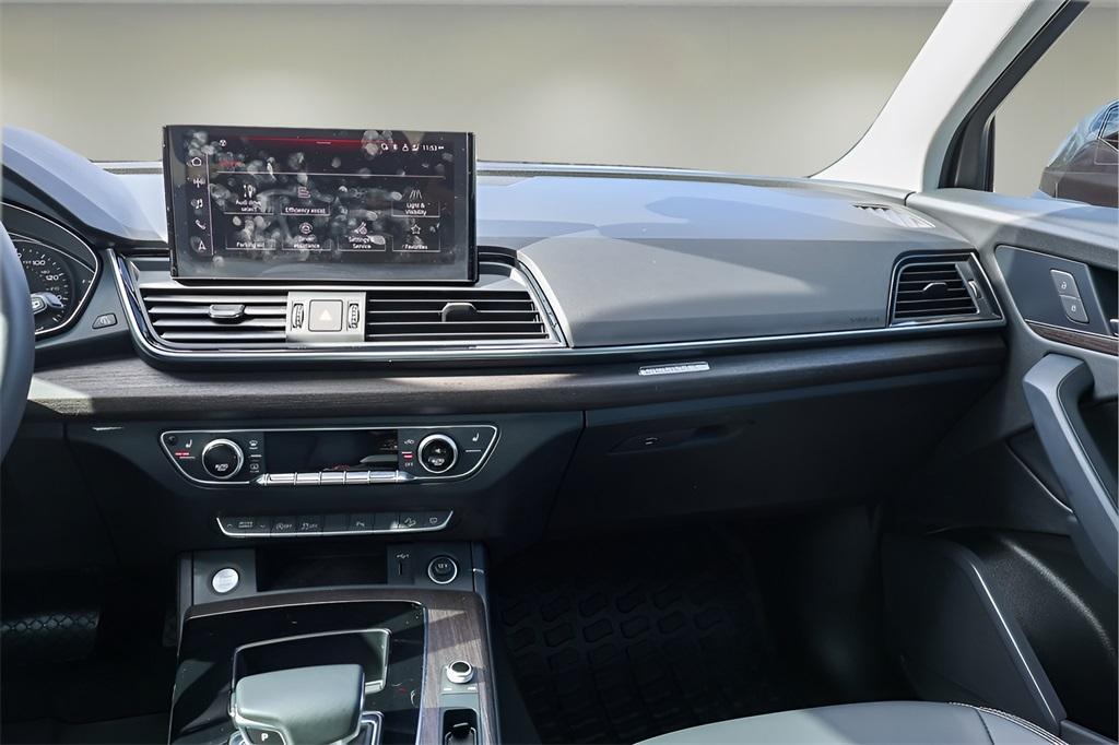 used 2024 Audi Q5 car, priced at $28,994