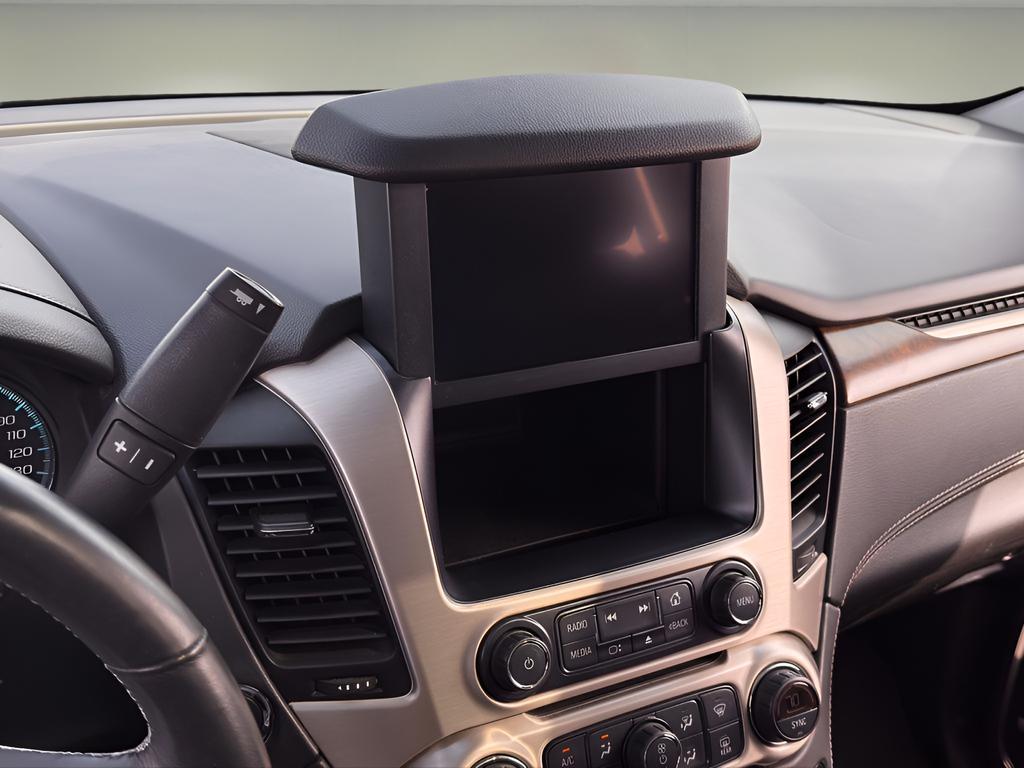 used 2020 GMC Yukon car, priced at $32,995