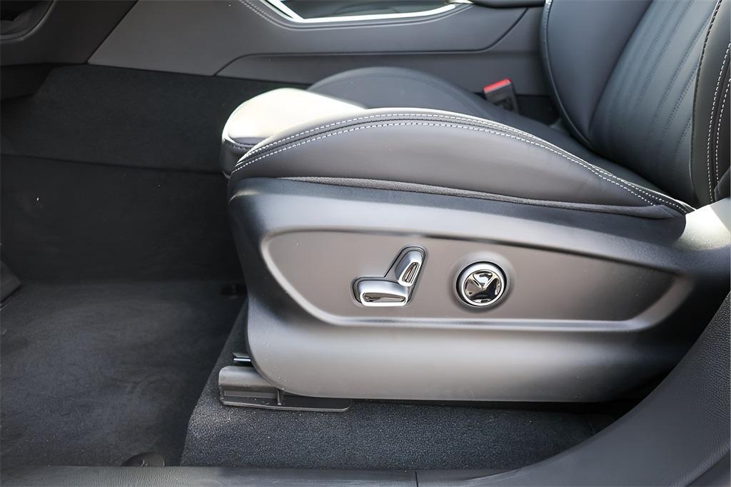 new 2026 Maserati Grecale car, priced at $80,918