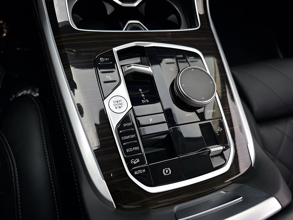 used 2024 BMW X7 car, priced at $57,159