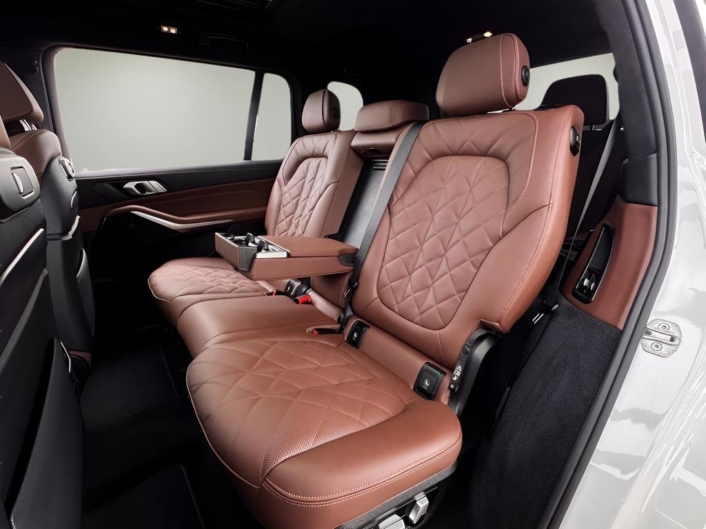 used 2025 BMW X7 car, priced at $76,544