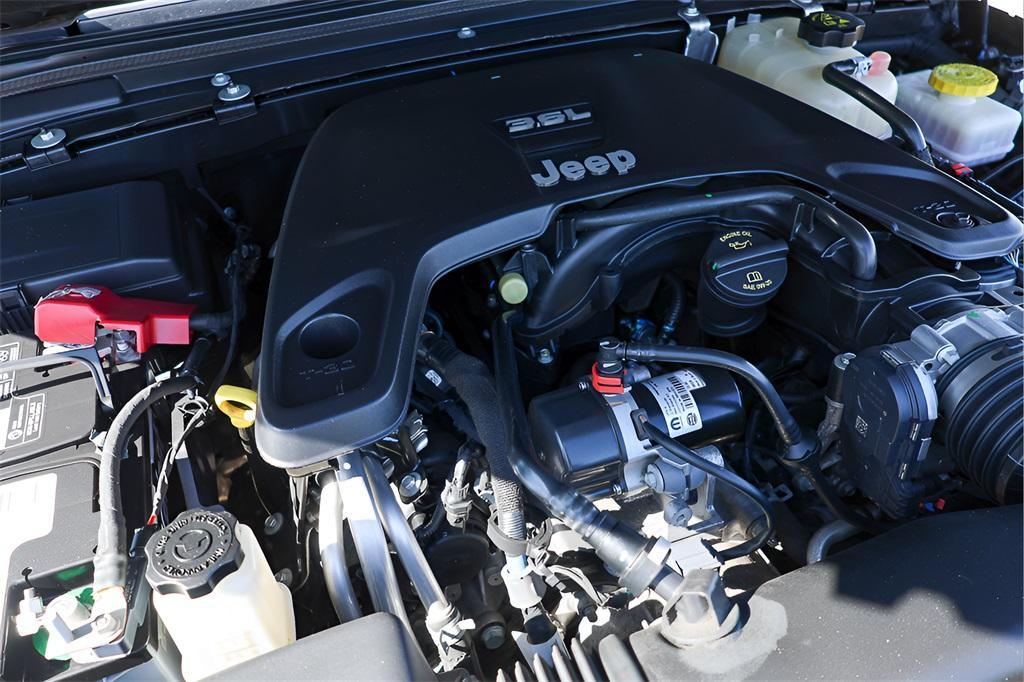 used 2020 Jeep Wrangler Unlimited car, priced at $24,998