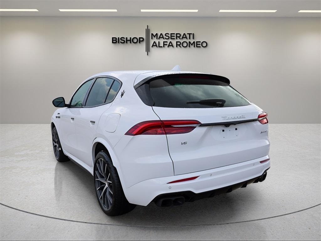 new 2026 Maserati Grecale car, priced at $84,319