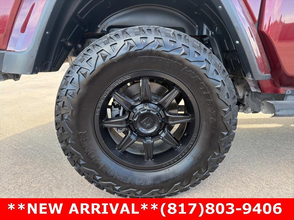 used 2022 Jeep Gladiator car, priced at $25,310