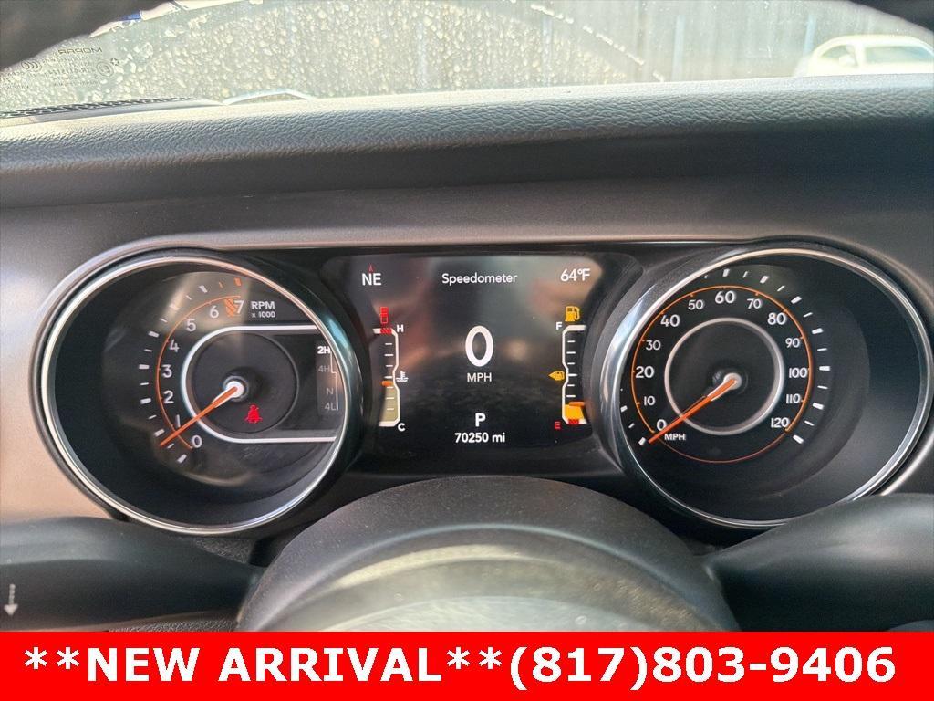 used 2022 Jeep Gladiator car, priced at $25,310