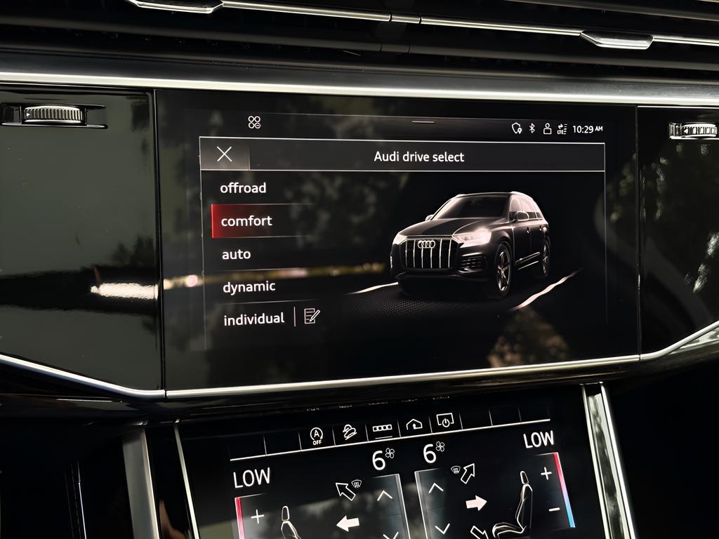 used 2025 Audi Q7 car, priced at $47,428