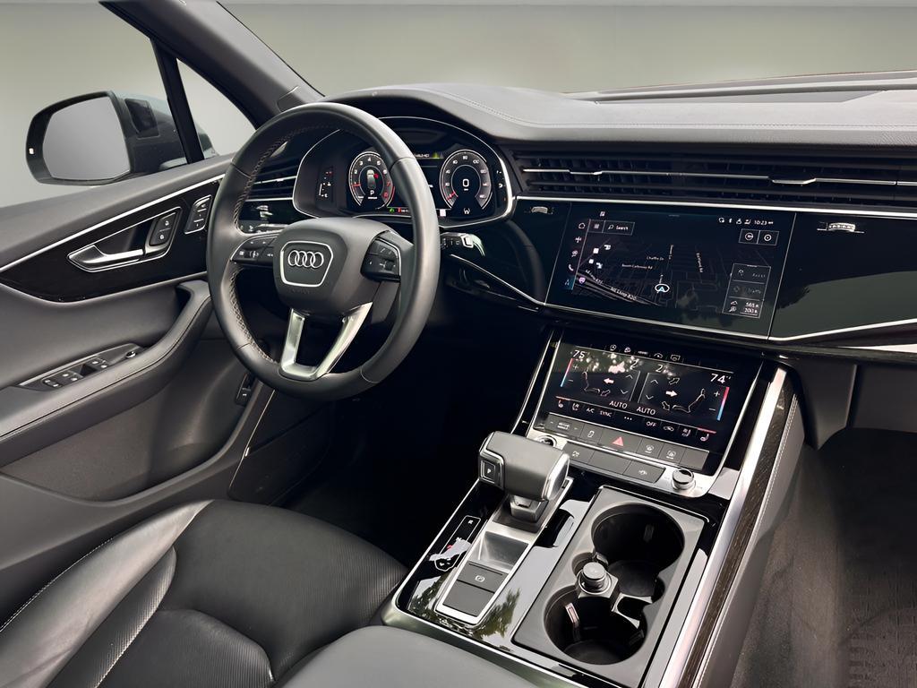 used 2025 Audi Q7 car, priced at $47,428