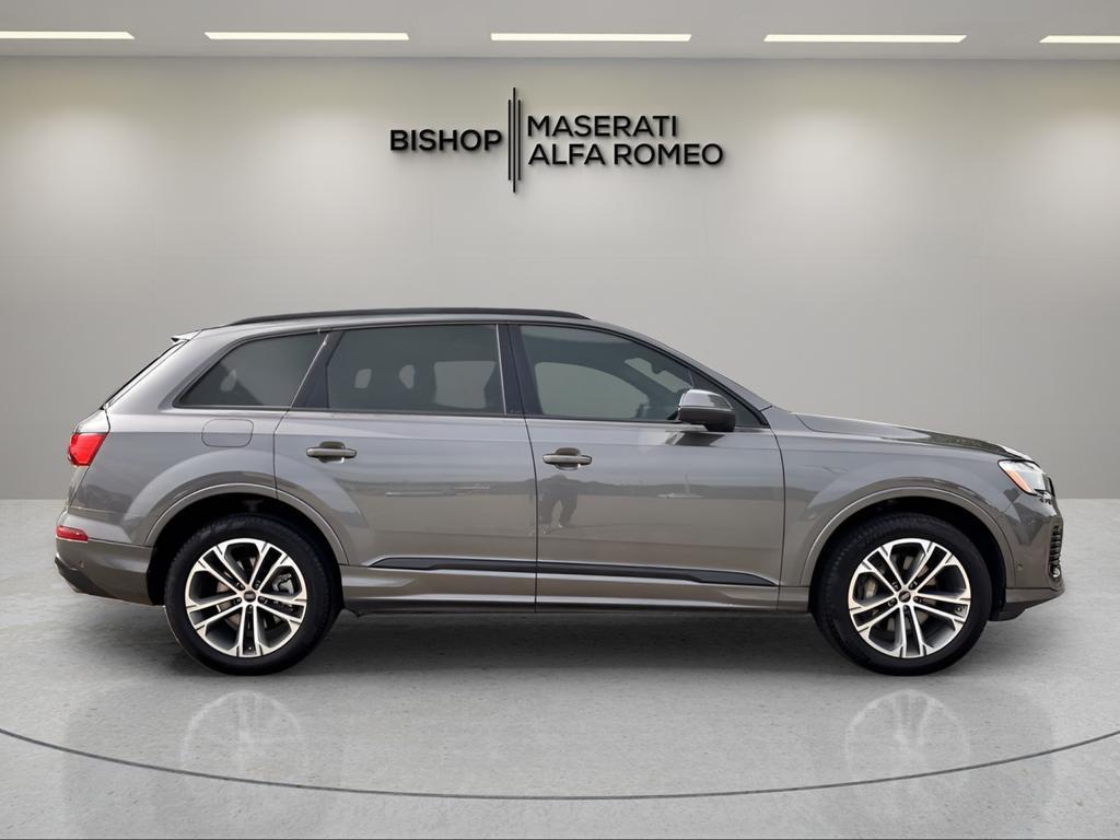 used 2025 Audi Q7 car, priced at $47,428