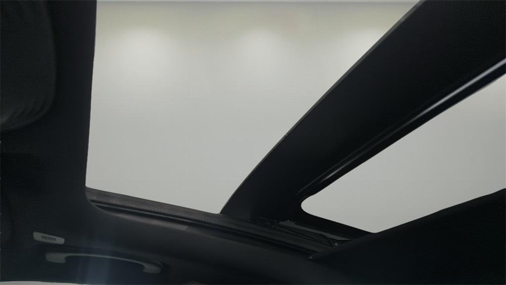 new 2025 Alfa Romeo Giulia car, priced at $44,960